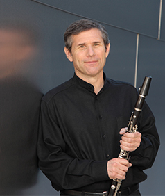 David Jonatha Howard 